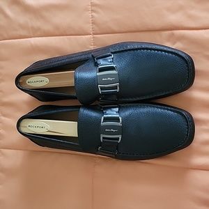 SALVATORE FERRAGAMO Men's Leather Slip On Loafers